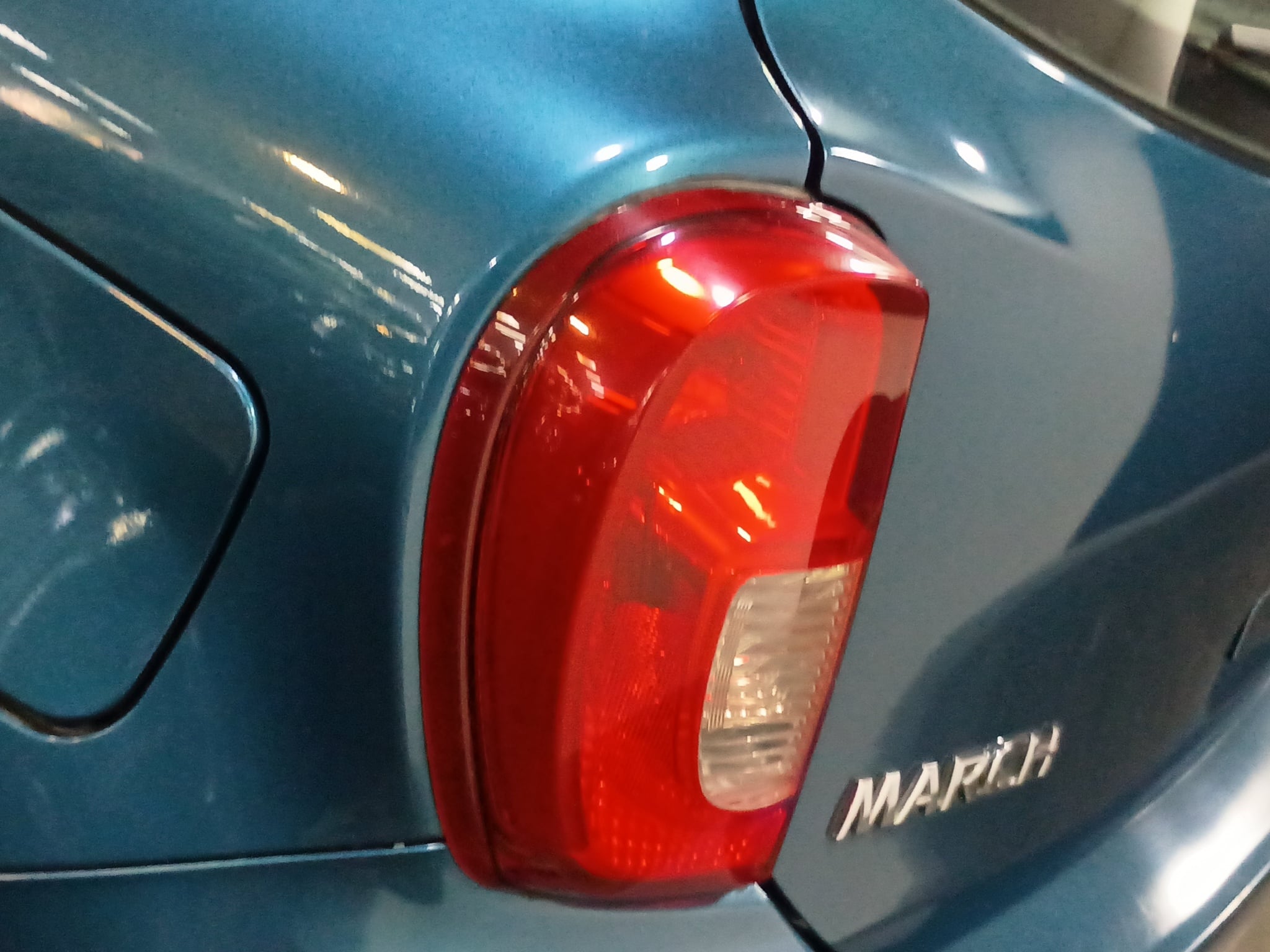 2018 Nissan March