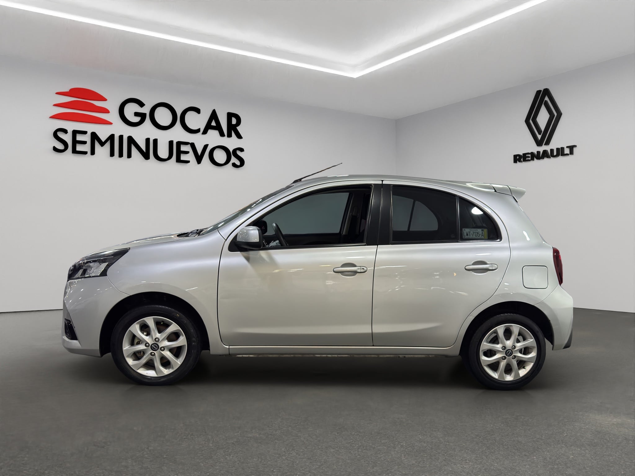 2023 Nissan March