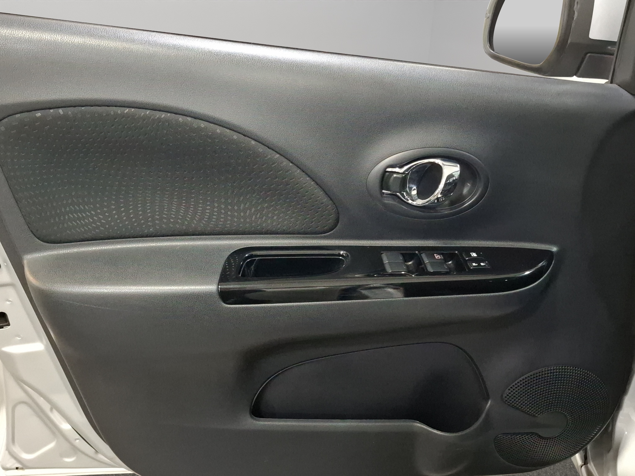 2023 Nissan March