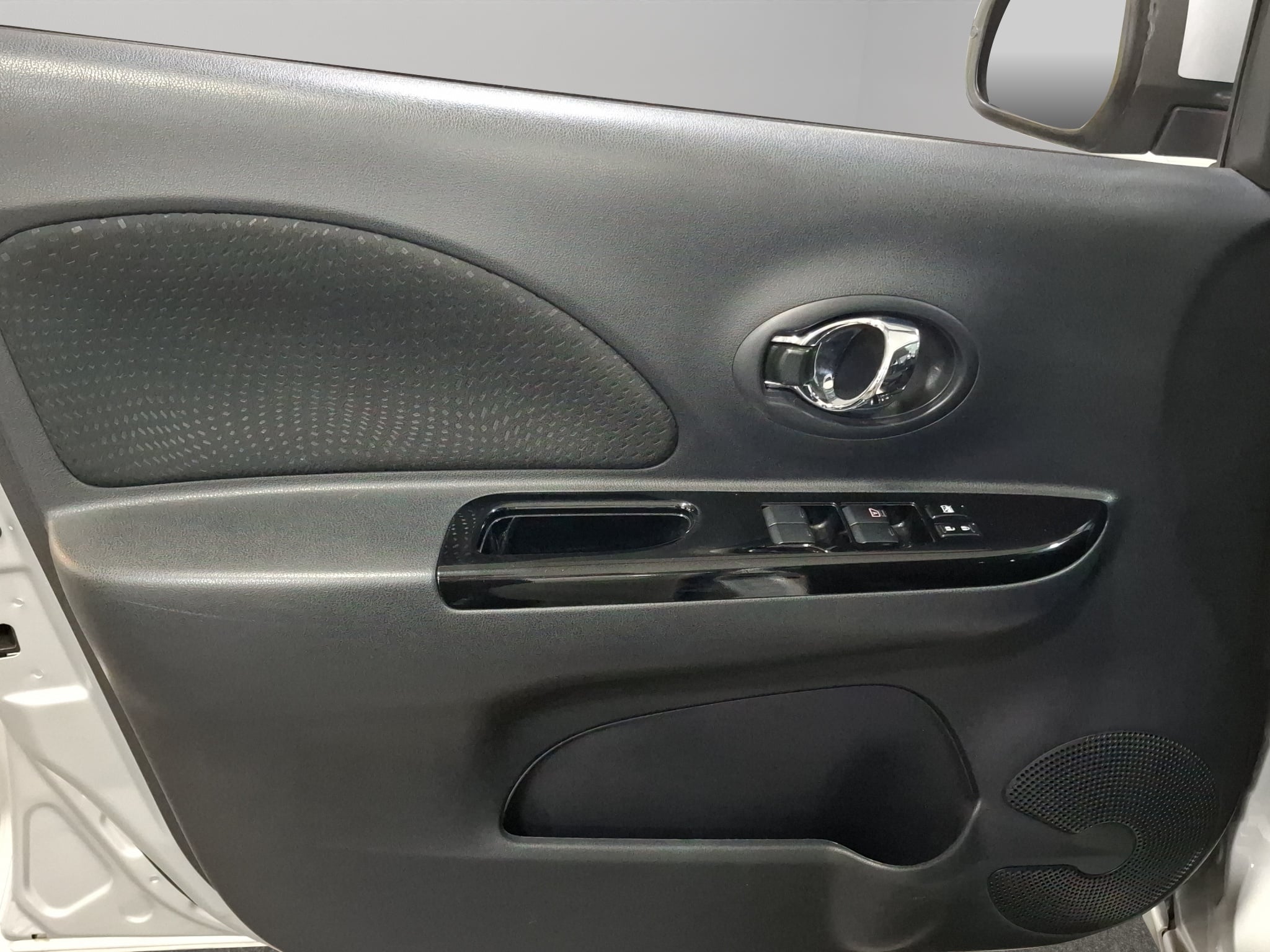 2023 Nissan March