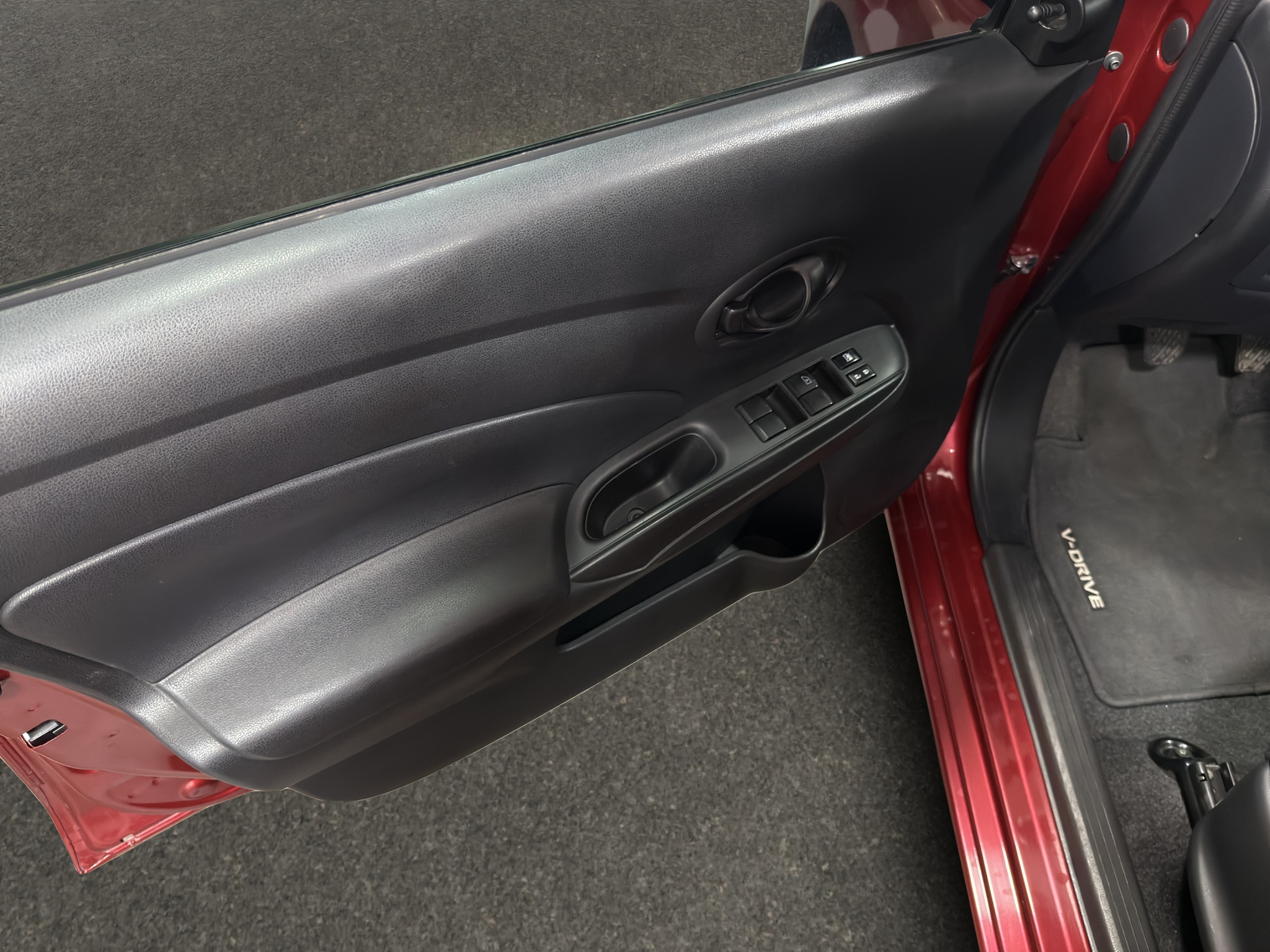 2025 Nissan V-Drive