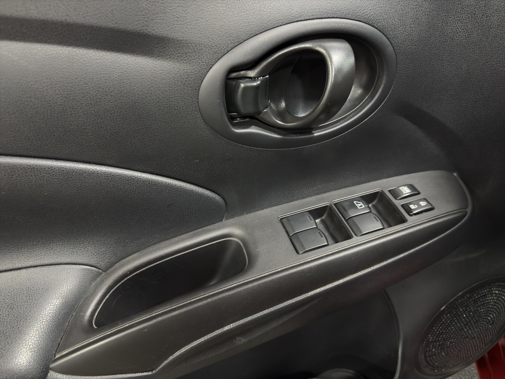 2025 Nissan V-Drive