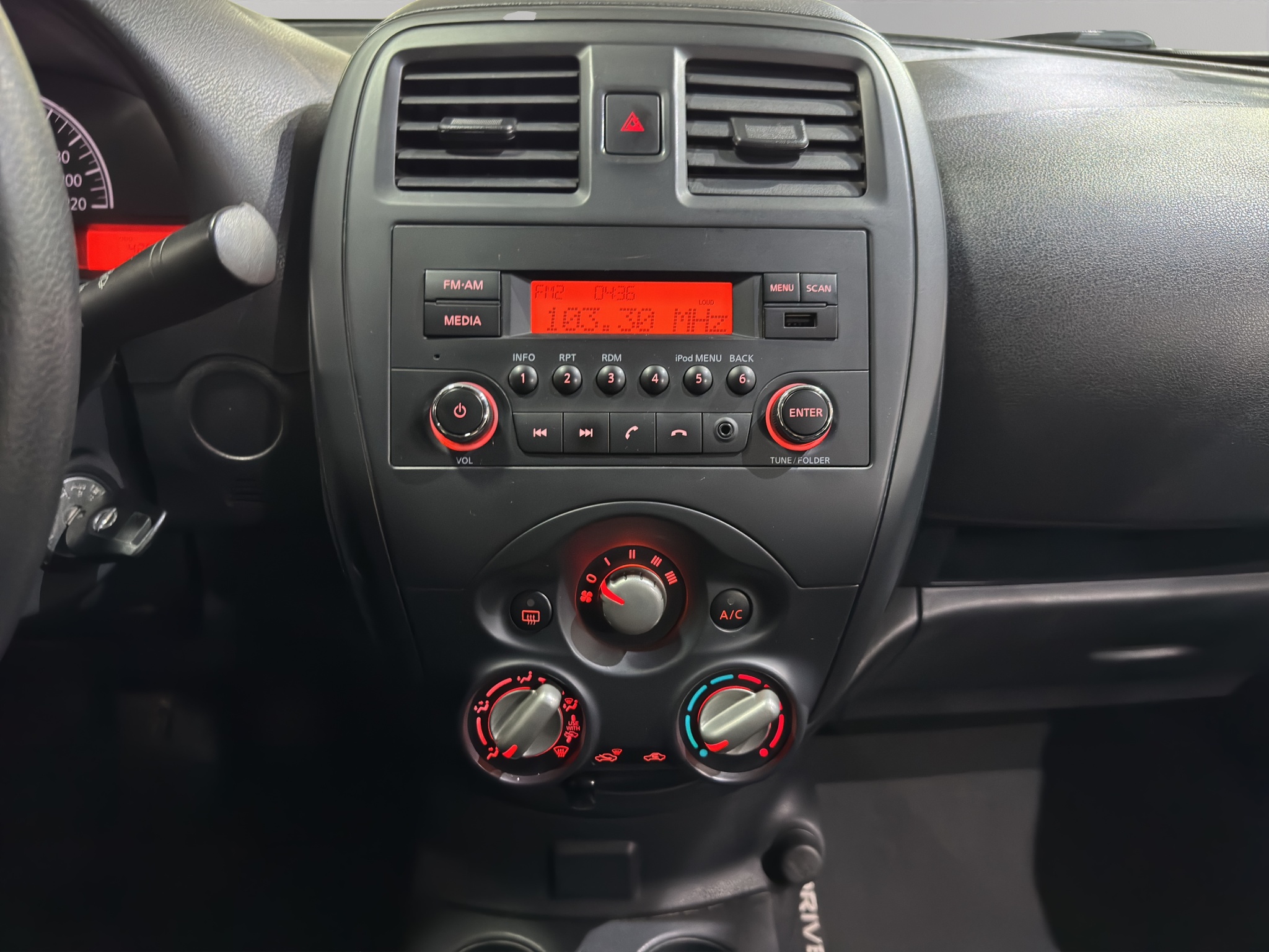2023 Nissan Versa