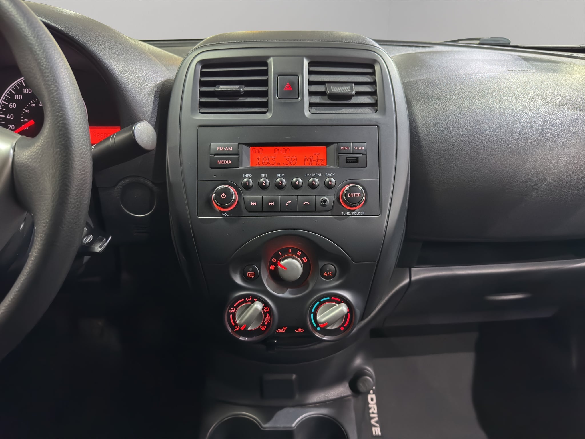 2023 Nissan Versa