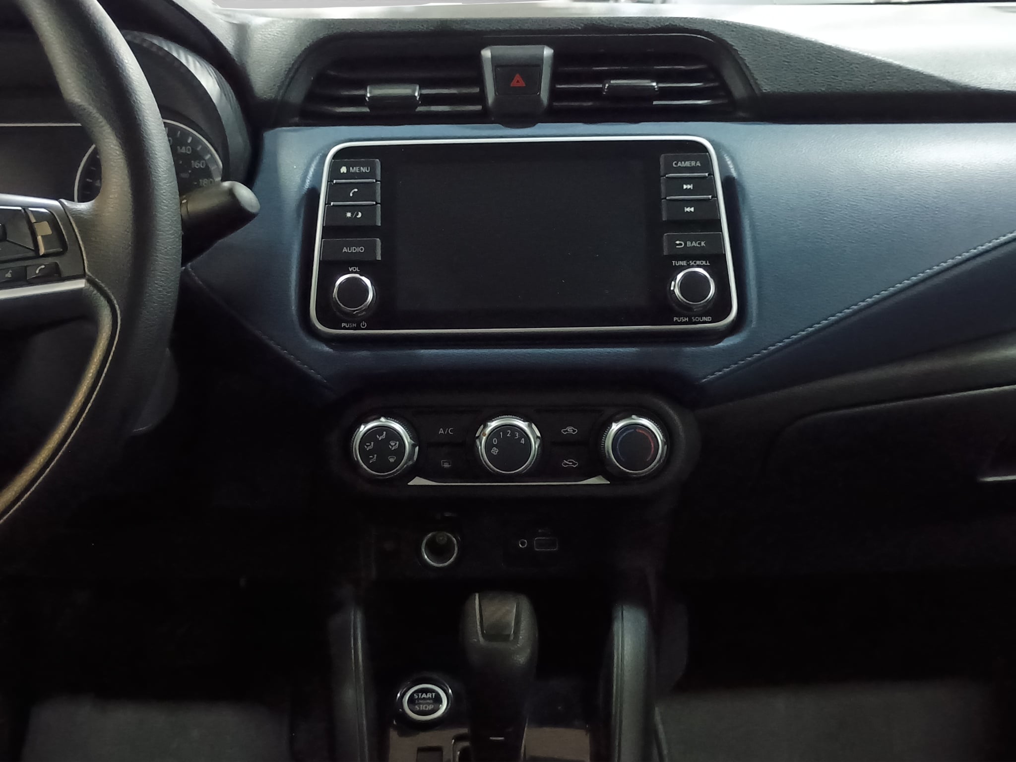 2023 Nissan Versa