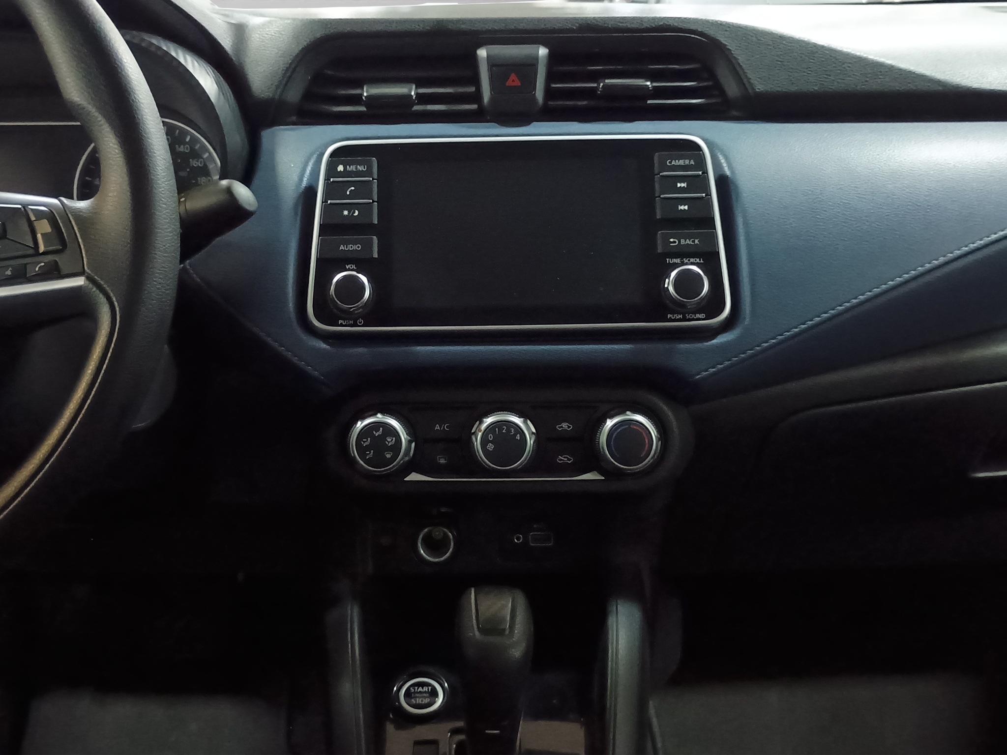 2023 Nissan Versa
