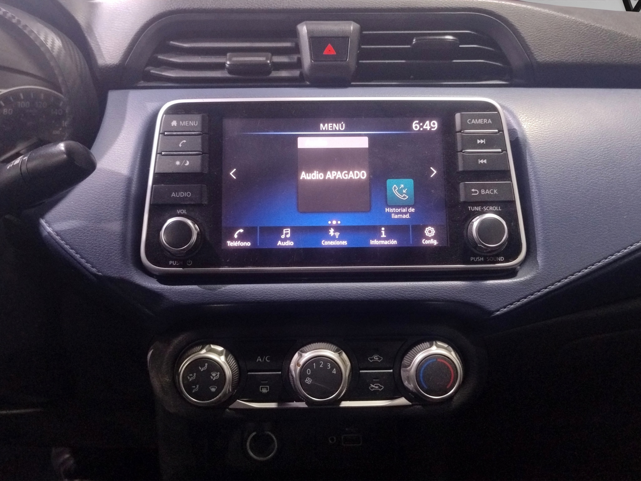 2023 Nissan Versa