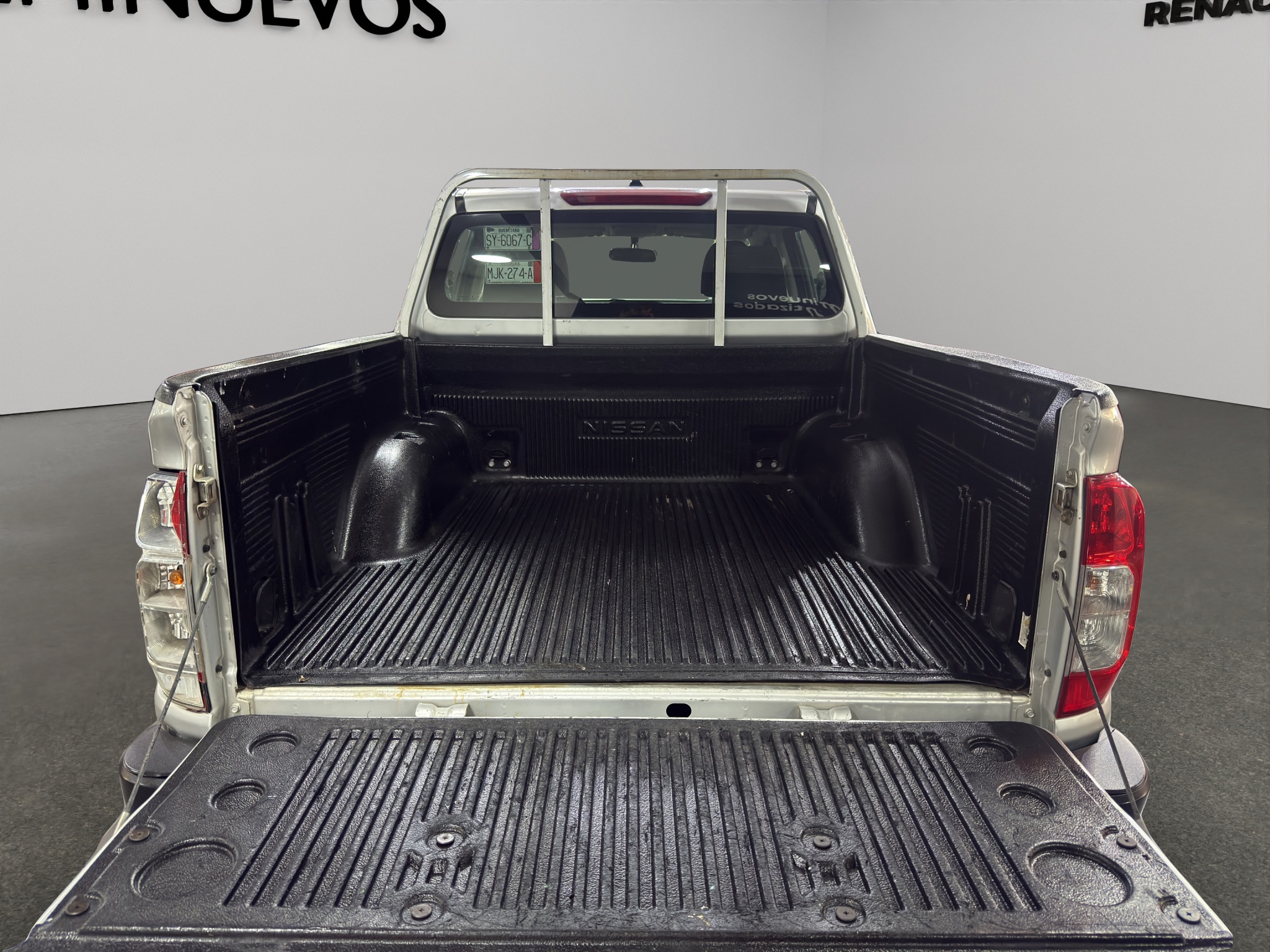 2021 Nissan Comerciales Frontier Y Np 300 Frontier Pick-Up