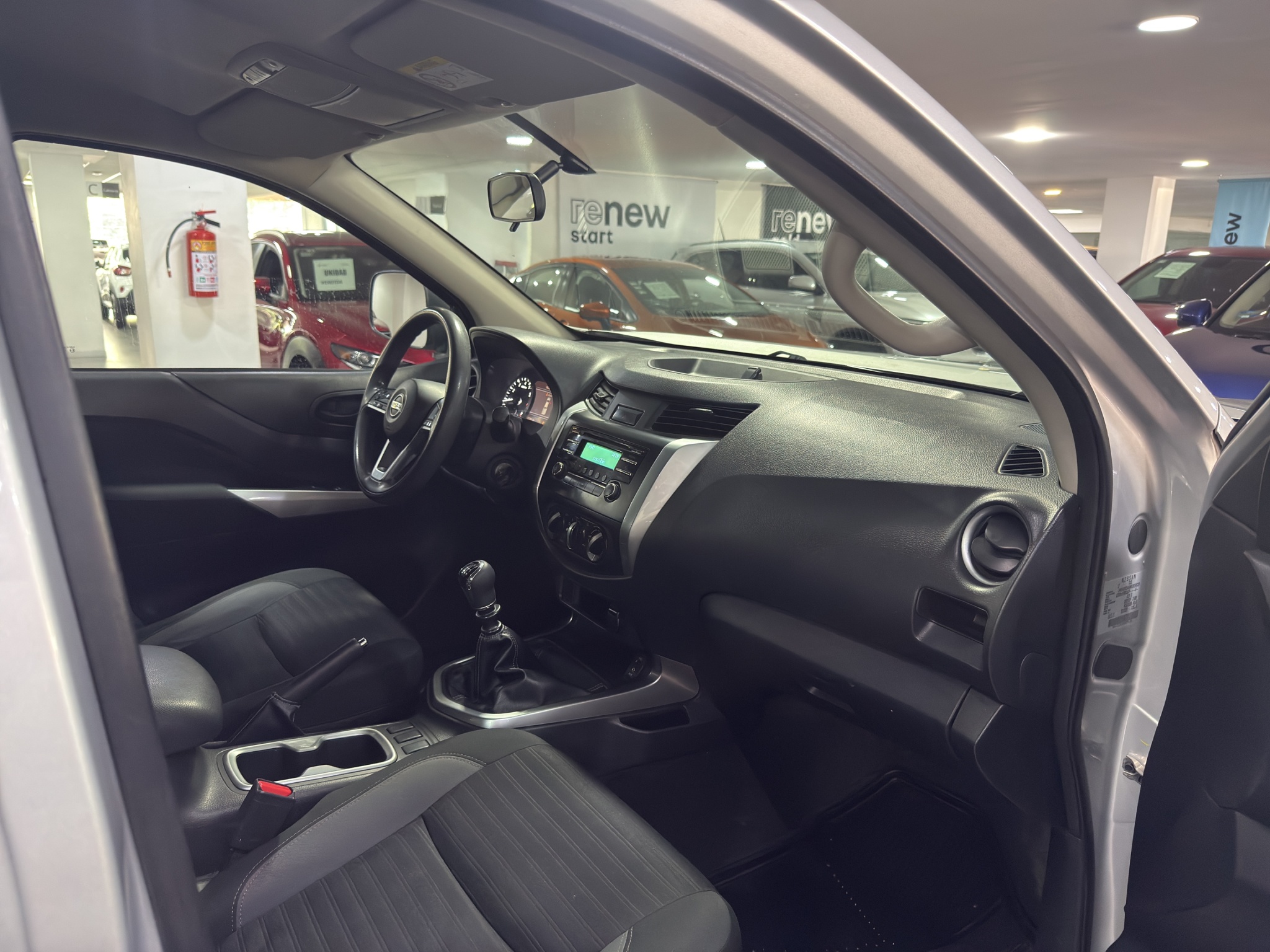 2021 Nissan Comerciales Frontier Y Np 300 Frontier Pick-Up