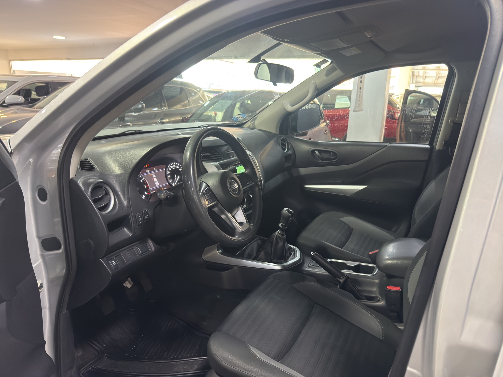 2021 Nissan Comerciales Frontier Y Np 300 Frontier Pick-Up