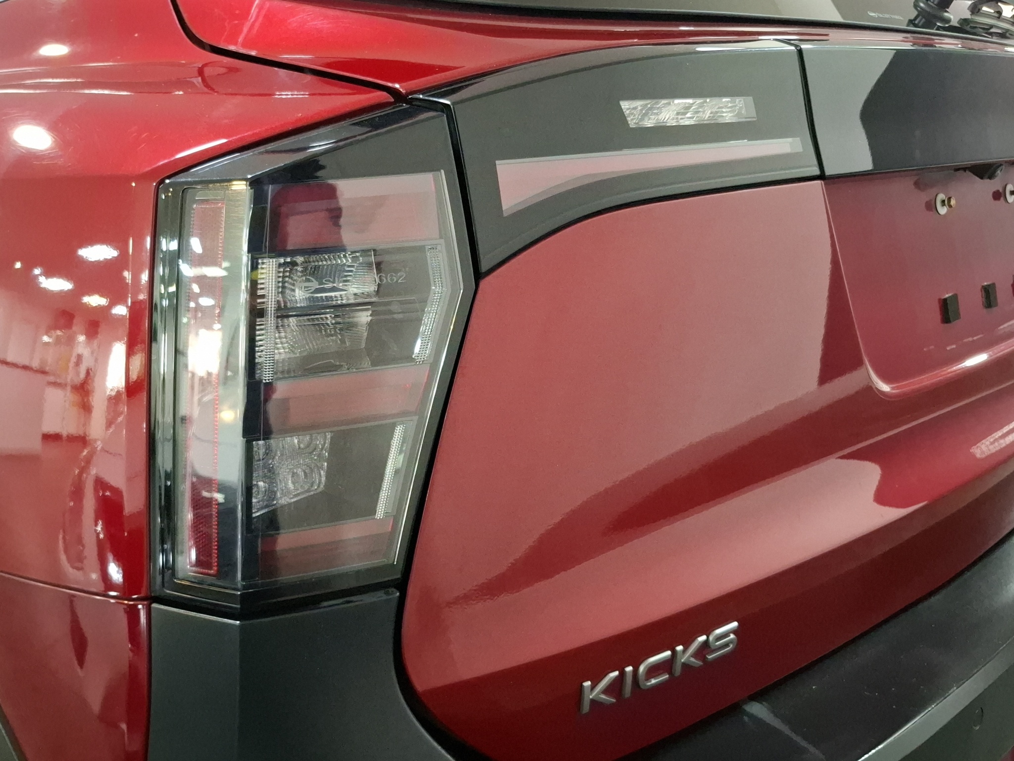 2025 Nissan Kicks Vud
