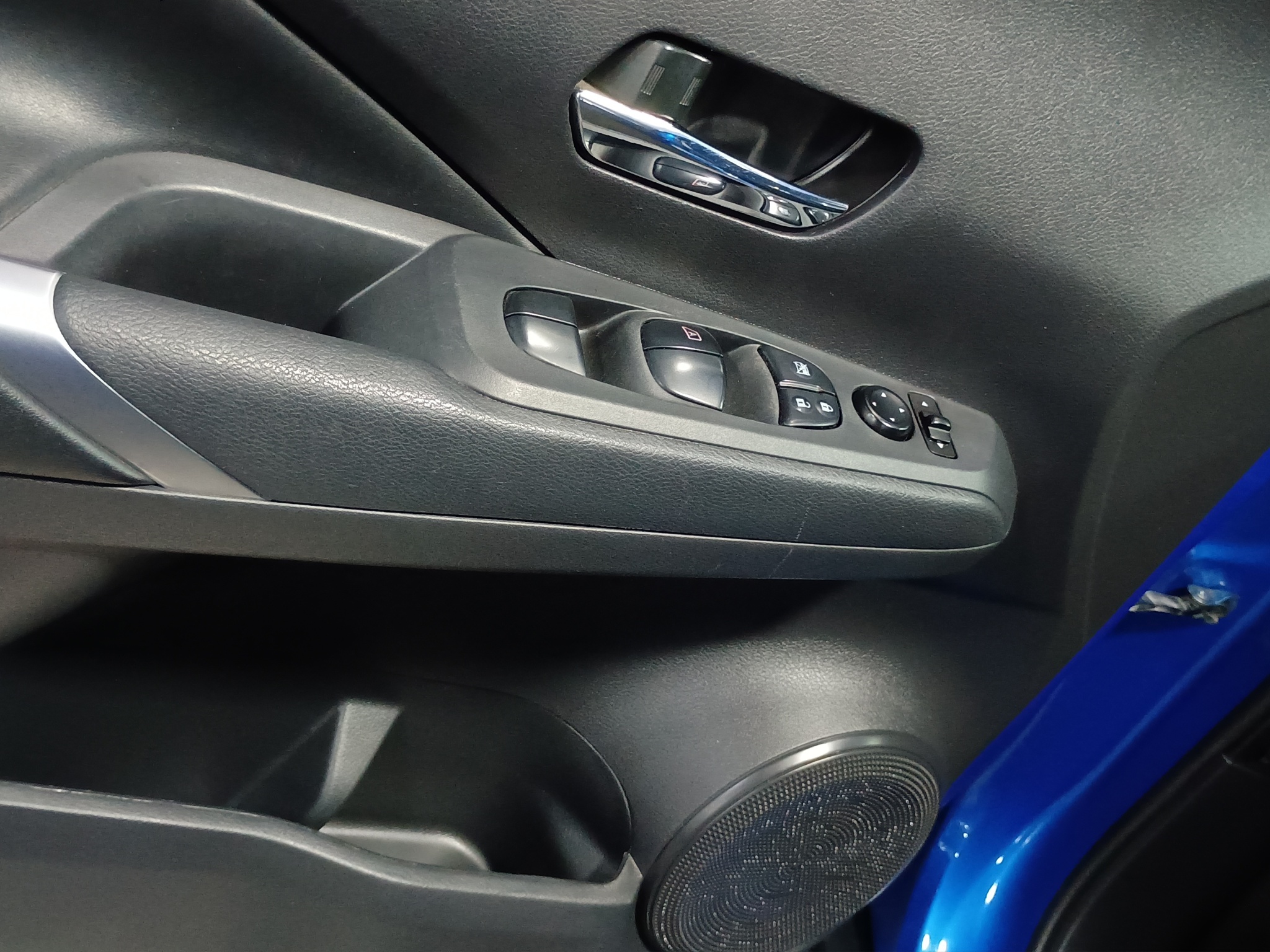 2023 Nissan Kicks Vud