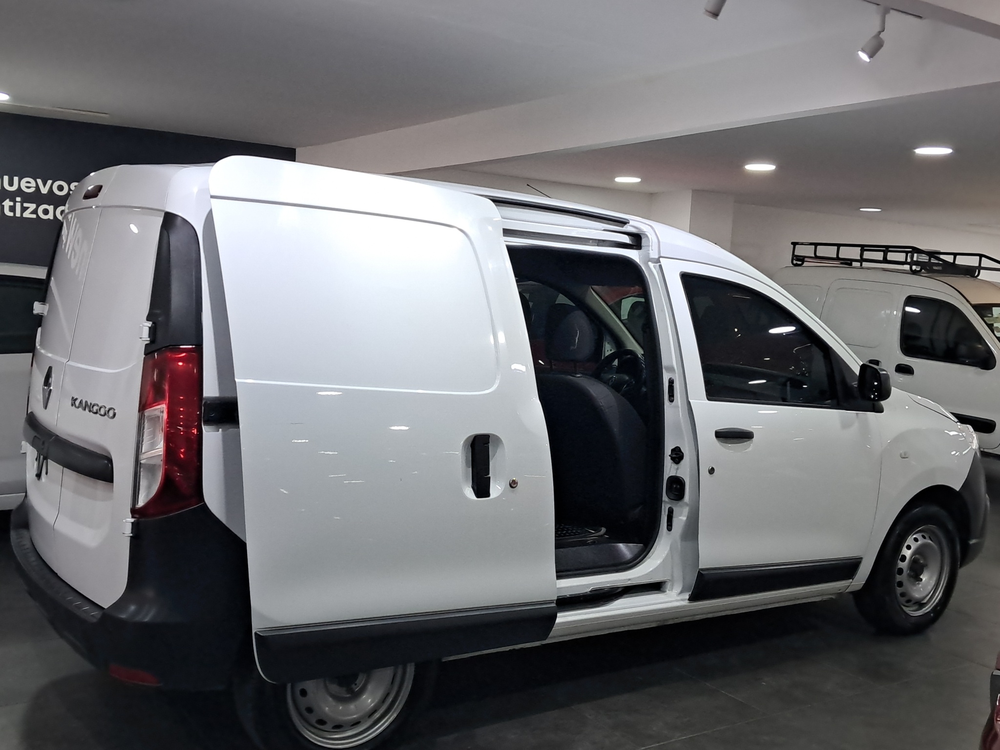2025 Renault Comerciales Kangoo Furgoneta