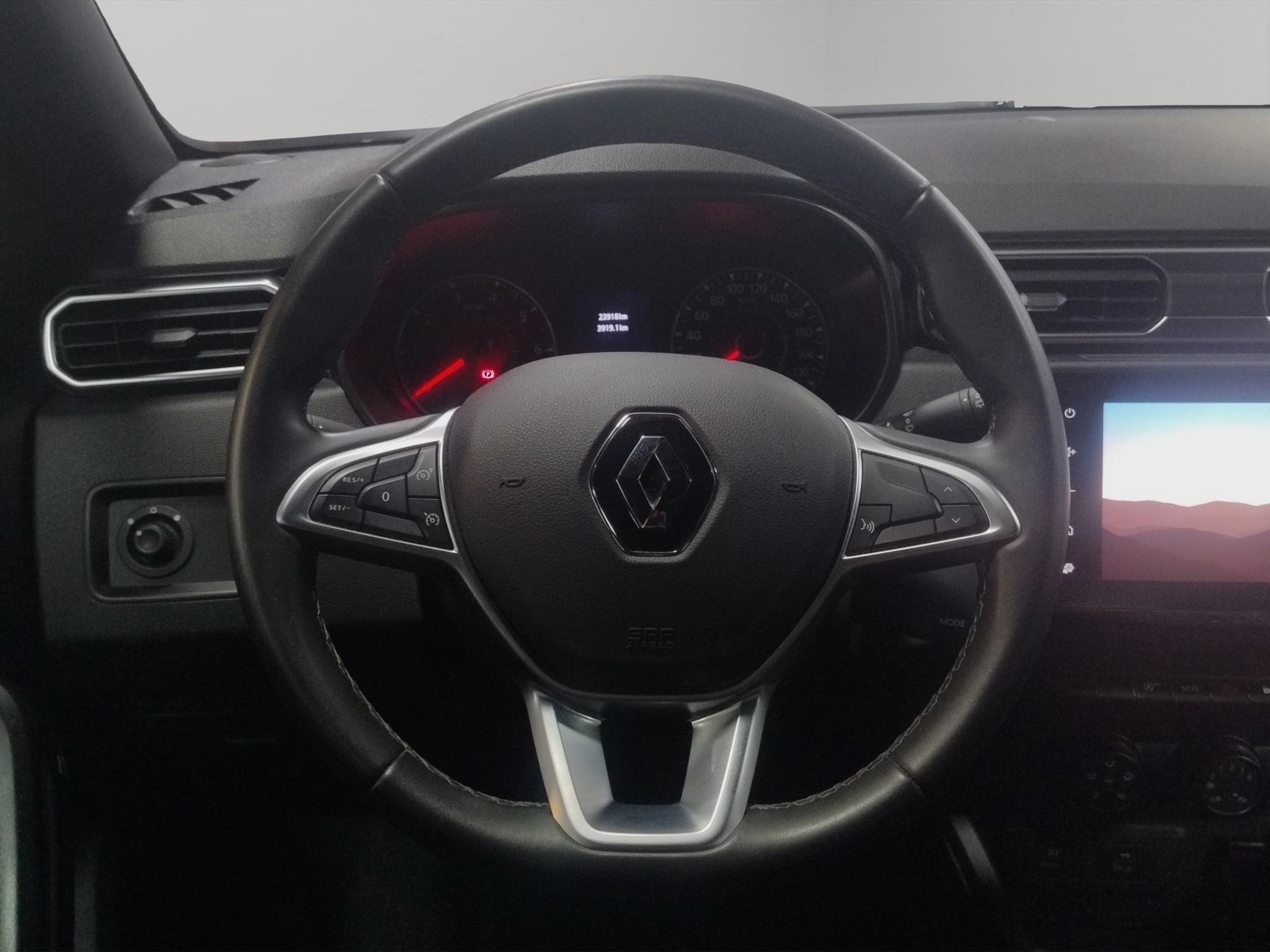2023 Renault Duster Vud