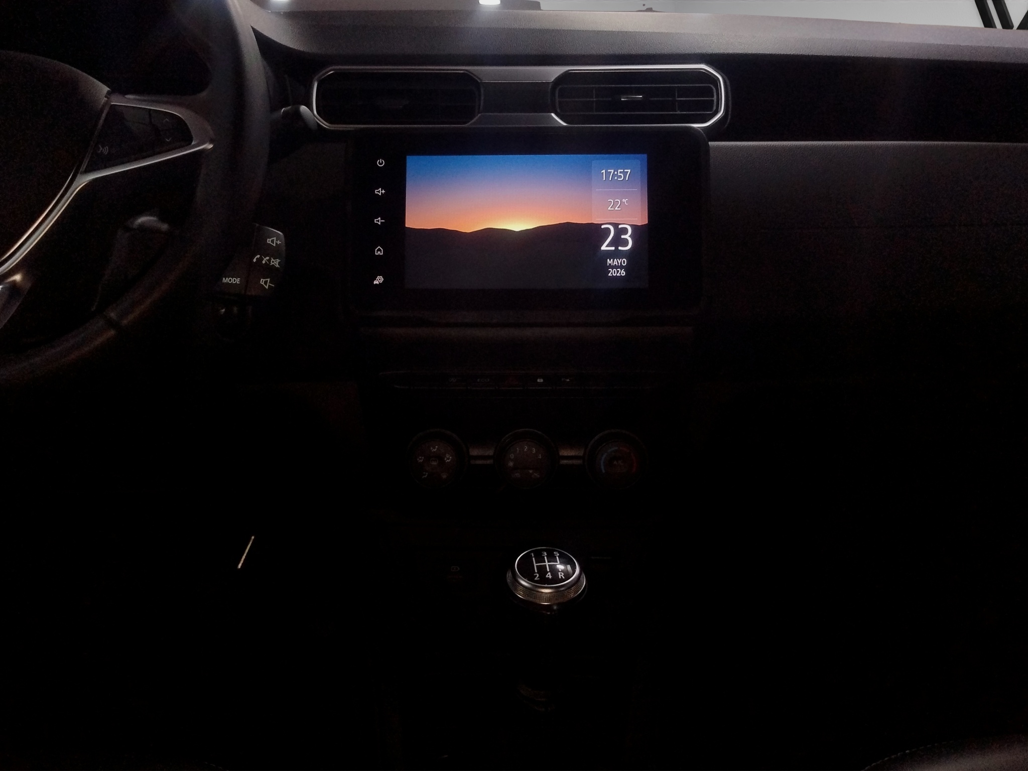 2023 Renault Duster Vud