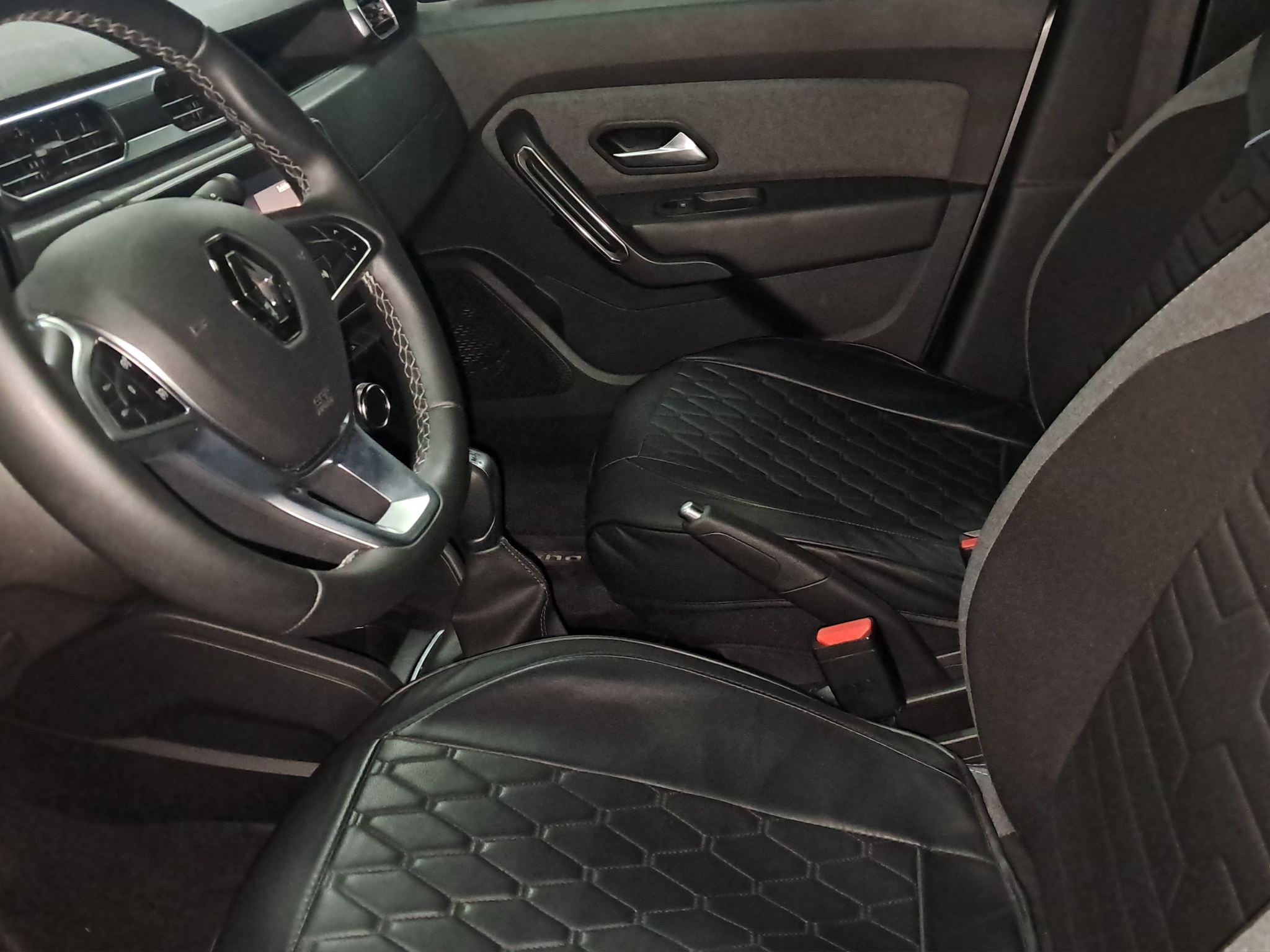 2023 Renault Duster Vud