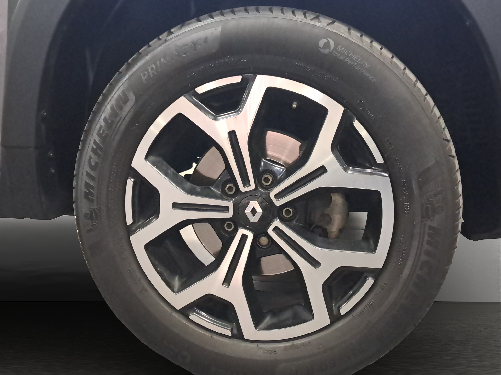 2023 Renault Duster Vud