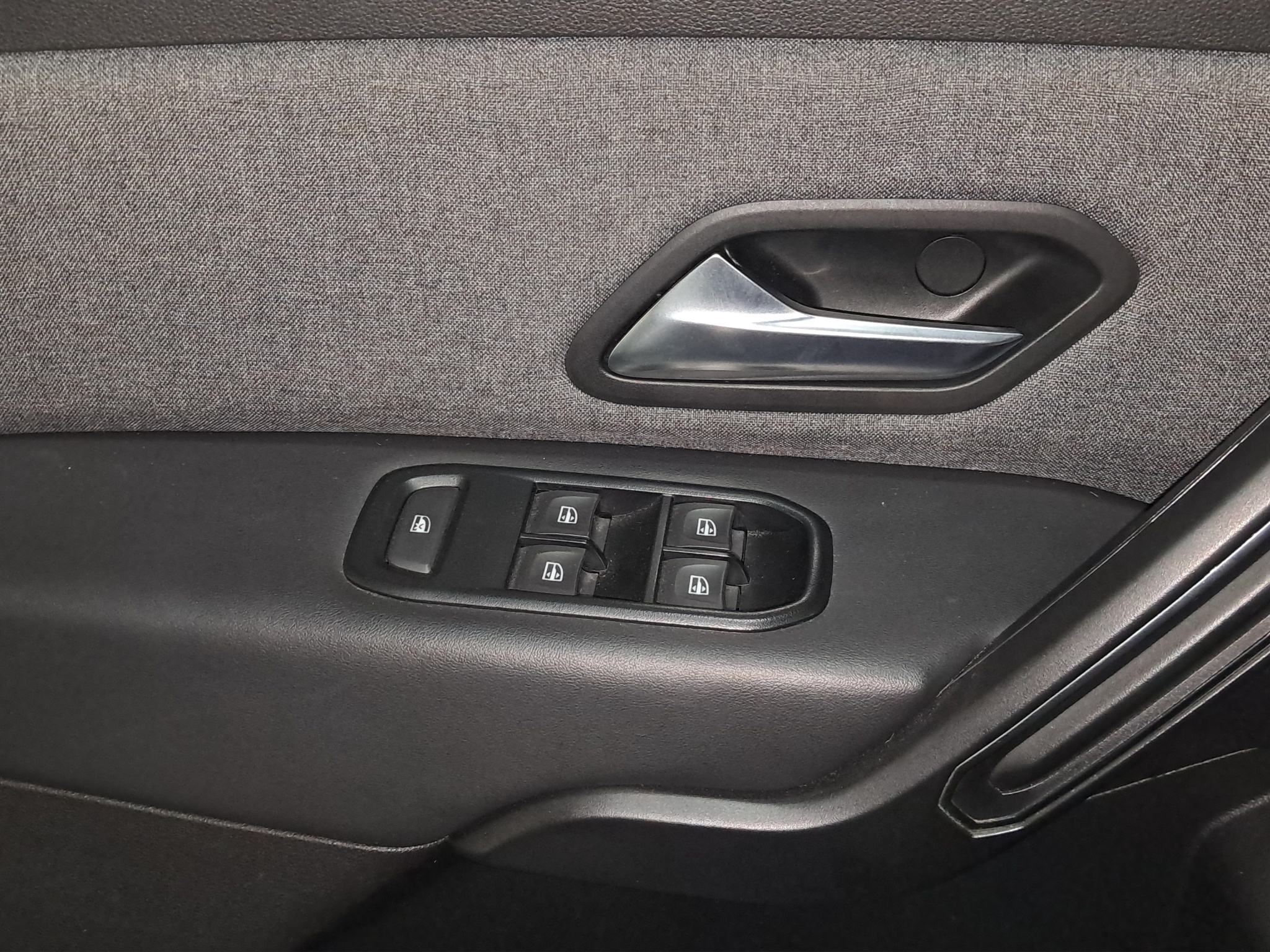 2023 Renault Duster Vud