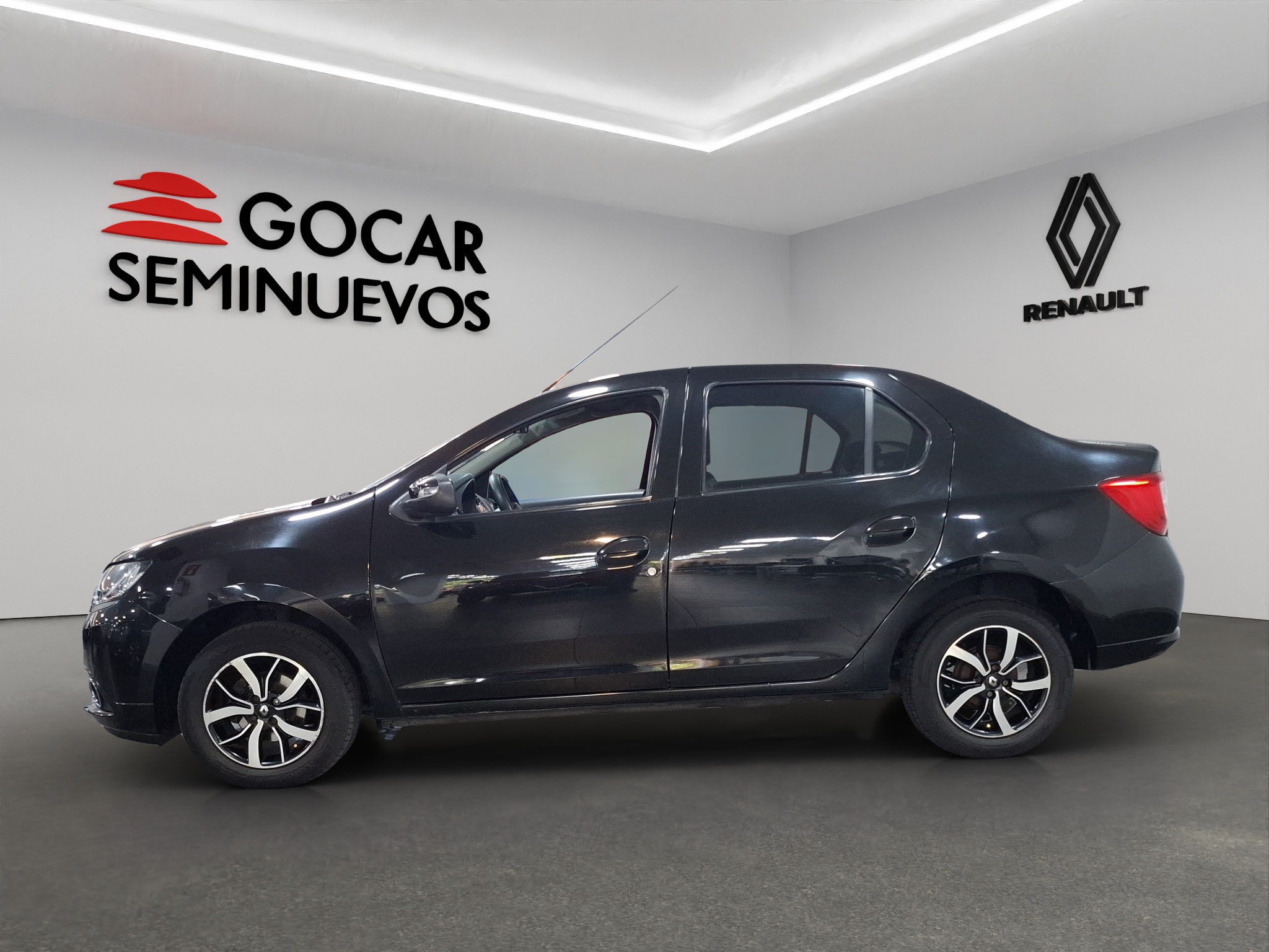 2019 Renault Logan