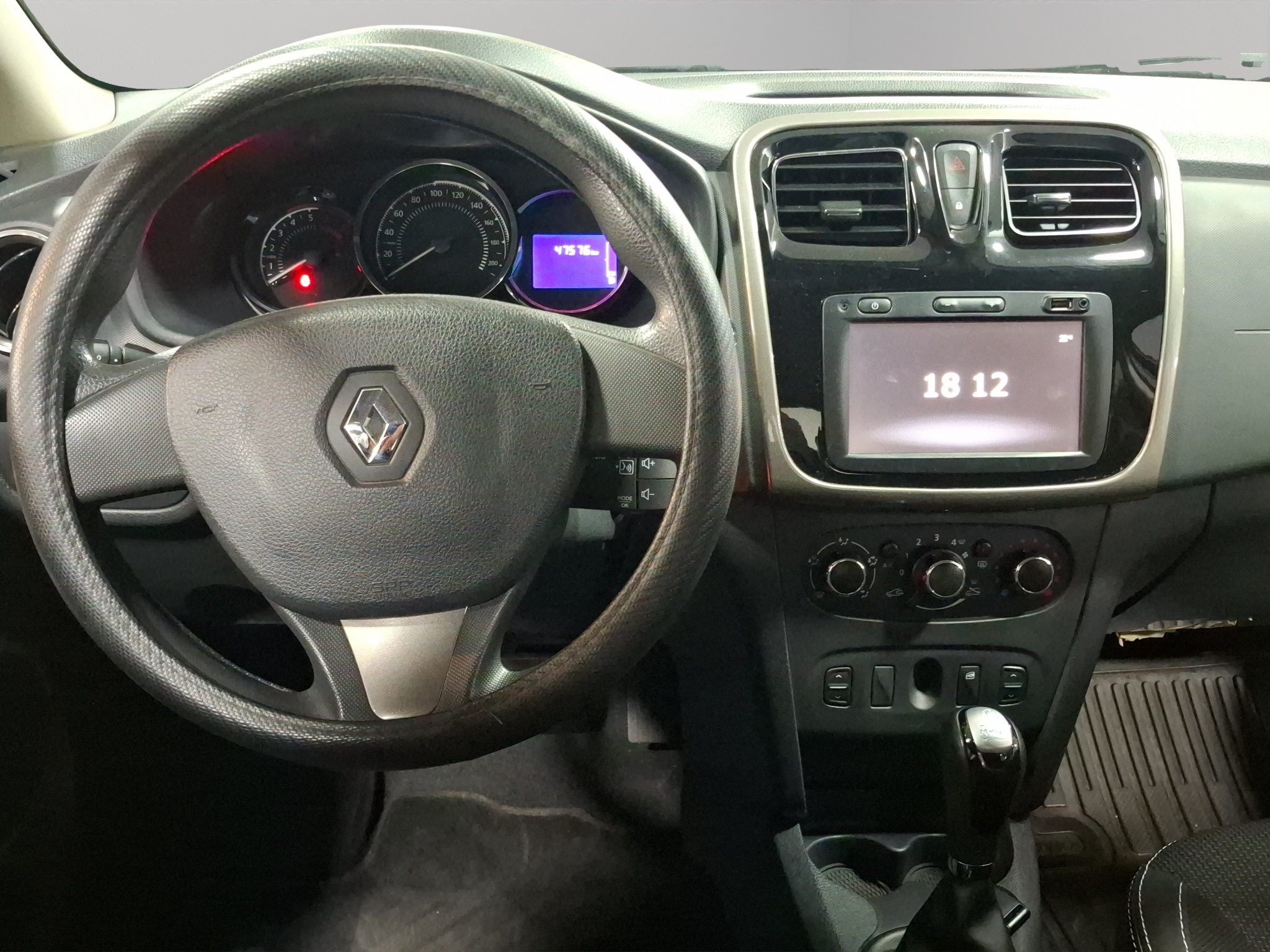 2019 Renault Logan