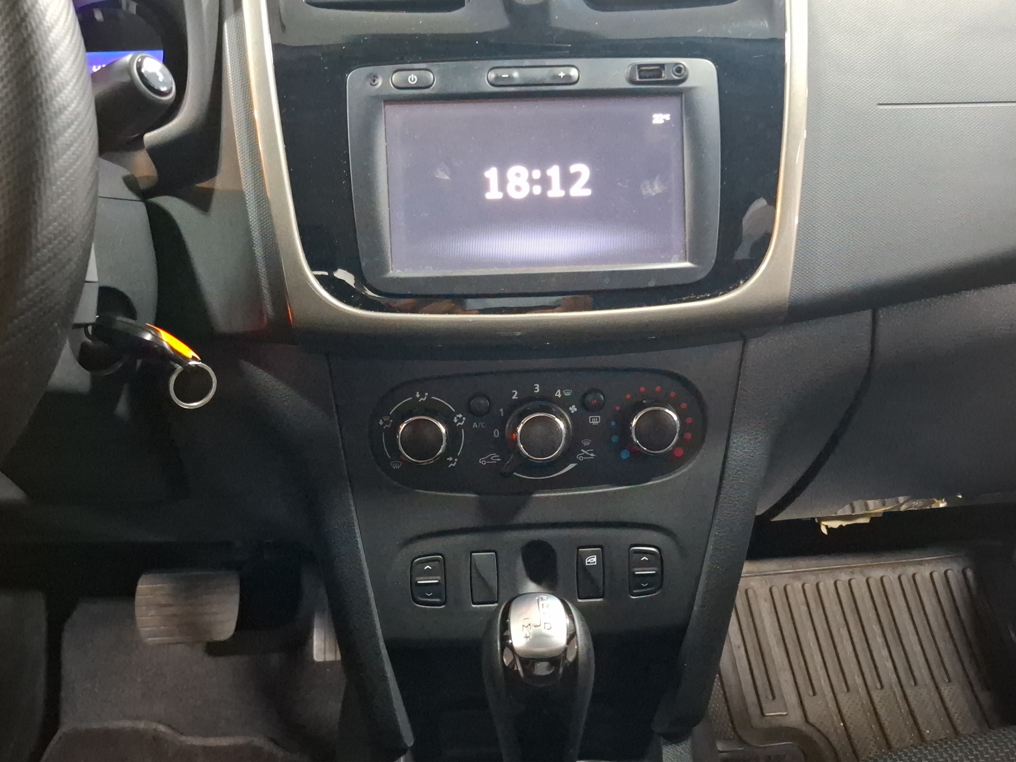 2019 Renault Logan
