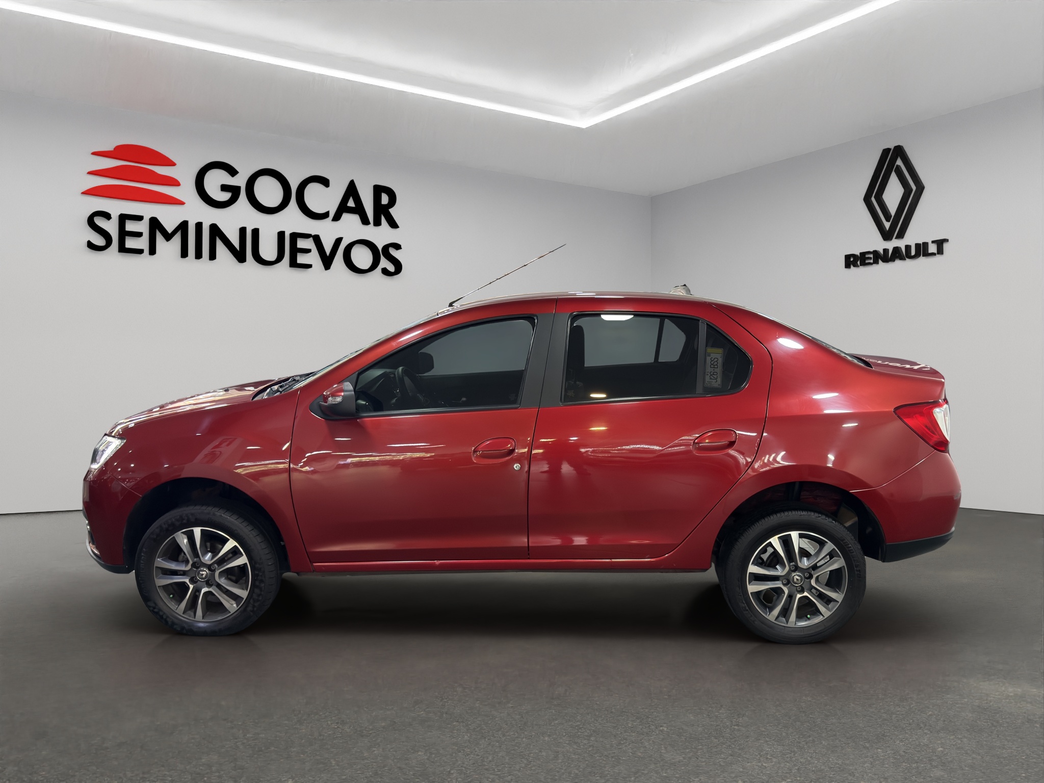 2023 Renault Logan