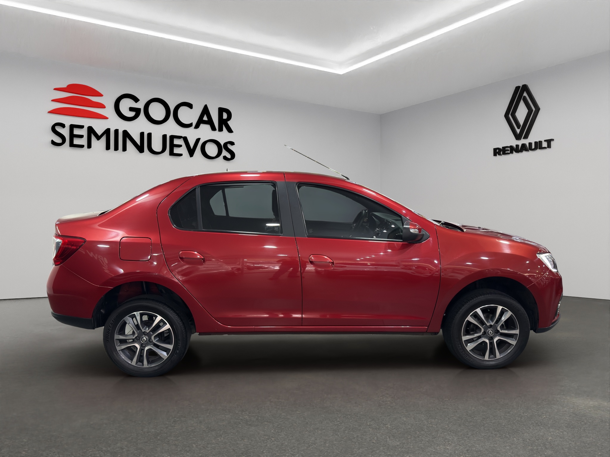 2023 Renault Logan