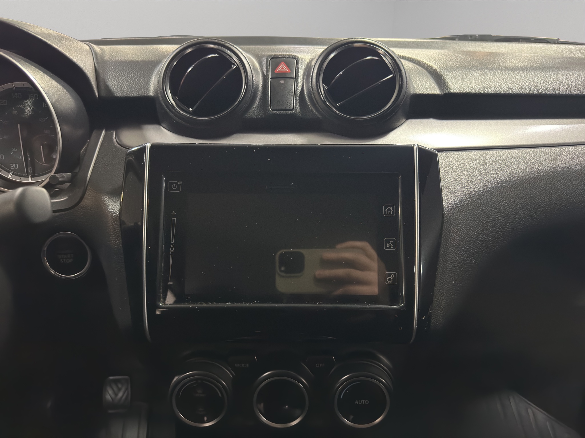 2023 Suzuki Swift