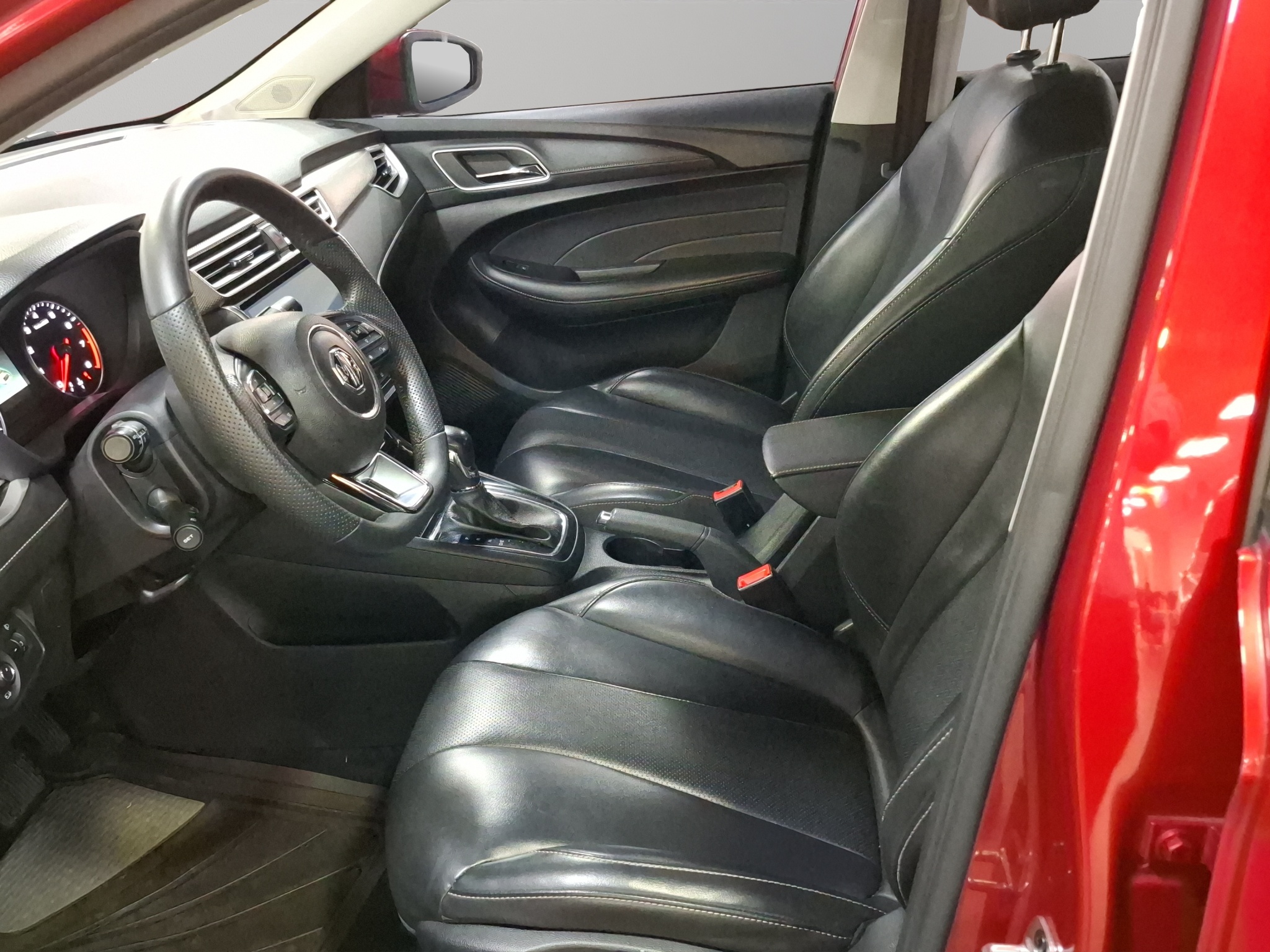 2024 Mg Mg5