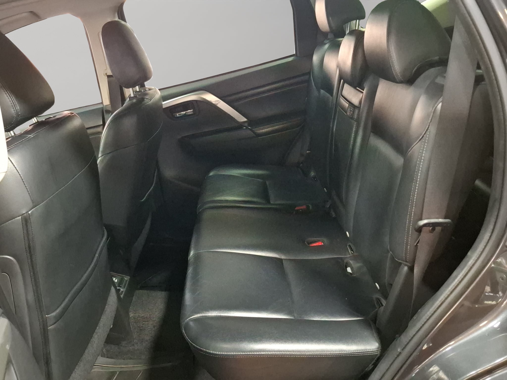 2022 Mitsubishi Montero Vud