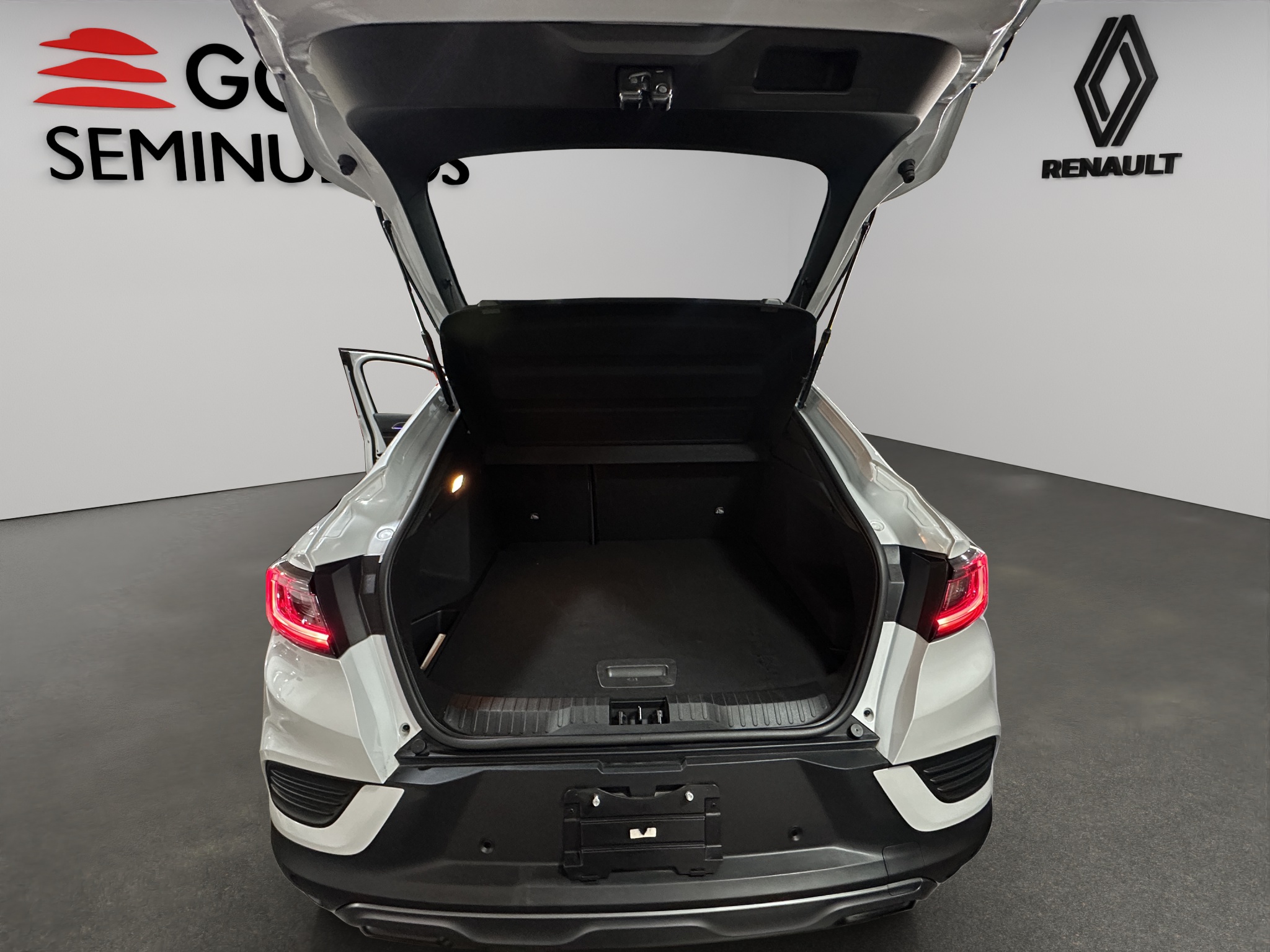 2025 Renault Arkana Vud